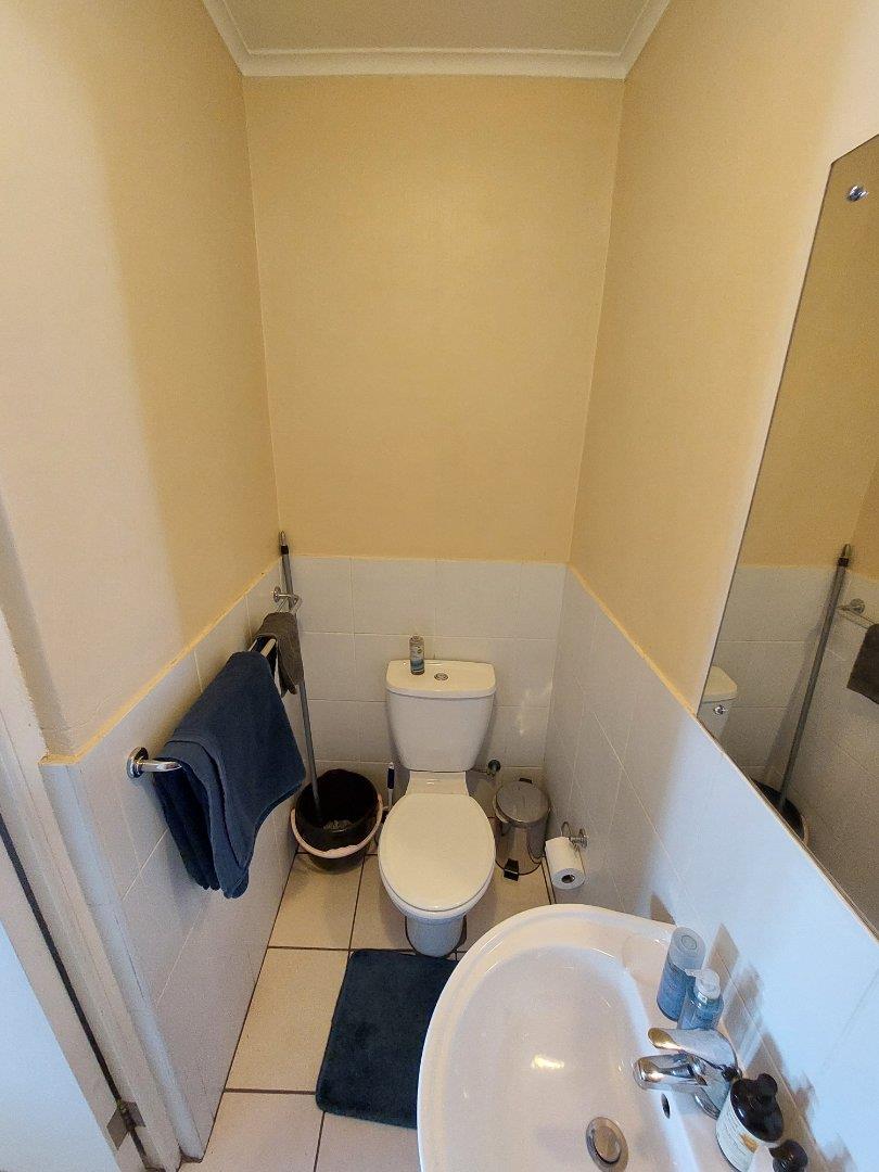 To Let 1 Bedroom Property for Rent in Mowbray Western Cape